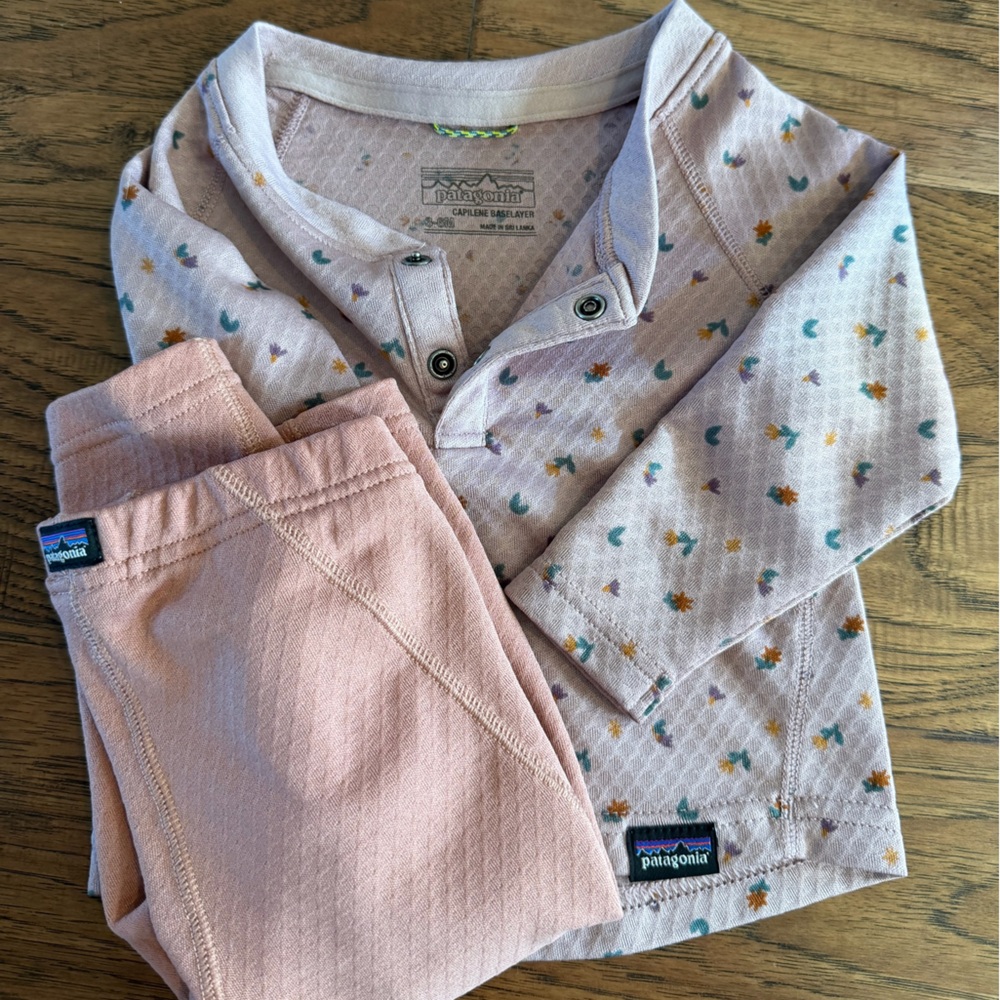Patagonia Kids base layer Set - Pink and White Floral